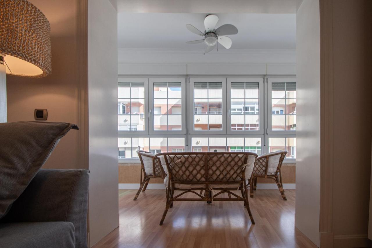 Apartamento El Espejo Del Mar De Cadiz Apartment Luaran gambar