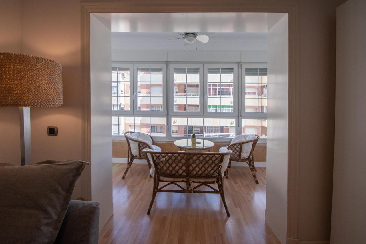Apartamento El Espejo Del Mar De Cadiz Apartment Luaran gambar