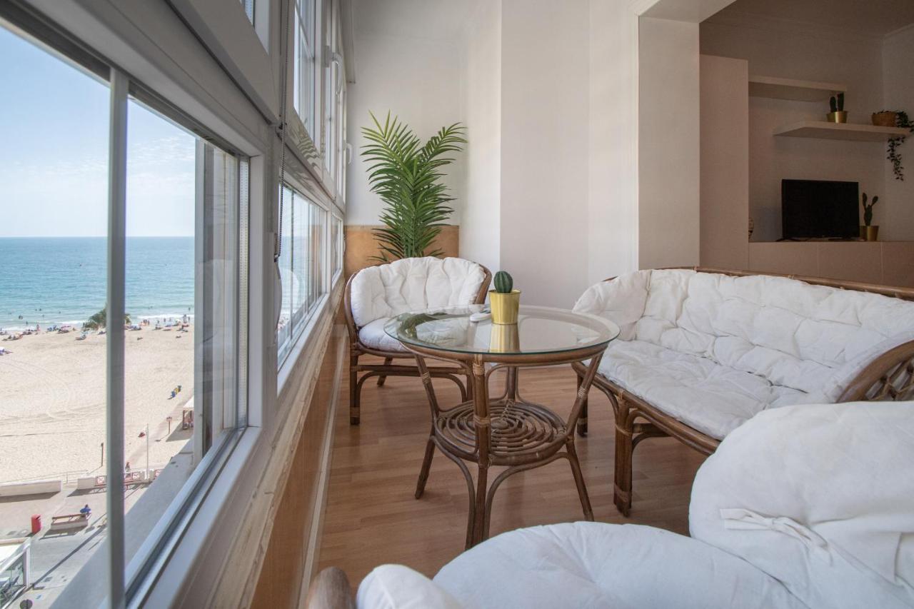 Apartamento El Espejo Del Mar De Cadiz Apartment Luaran gambar